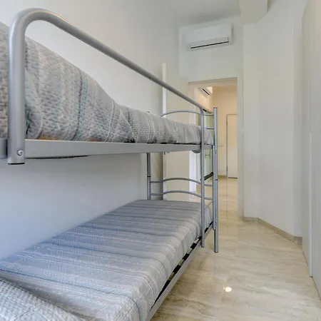 Casa Beppe 3 Bedrooms & Free Park Near Center-lake