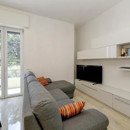 Casa Beppe 3 Bedrooms & Free Park Near Center-lake * סאלו