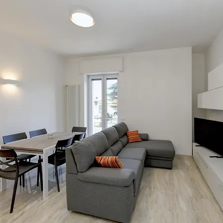 شقة Casa Beppe 3 Bedrooms & Free Park Near Center-lake *