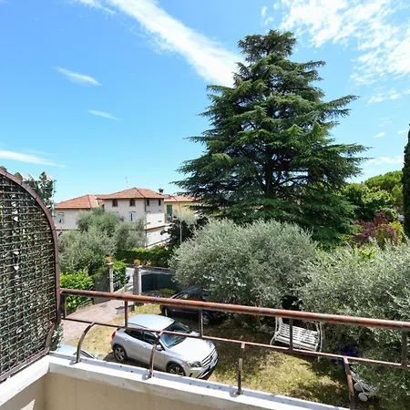 Casa Beppe 3 Bedrooms & Free Park Near Center-lake * סאלו
